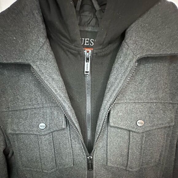 Guess Quilted Bomber w/ Hoodie Inset Size Large - Picture 5 of 10